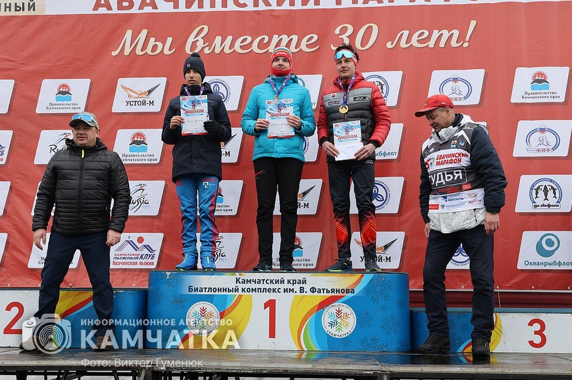 Спортсмены из 36 регионов России участвовали в Авачинском марафоне. Фоторепортаж. фото: Виктор Гуменюк. Фотография 79