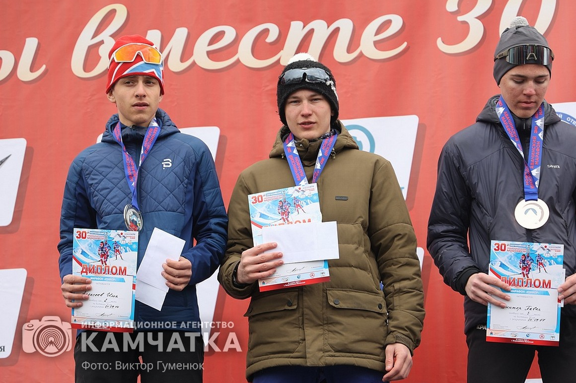 Спортсмены из 36 регионов России участвовали в Авачинском марафоне. Фоторепортаж. фото: Виктор Гуменюк. Фотография 82