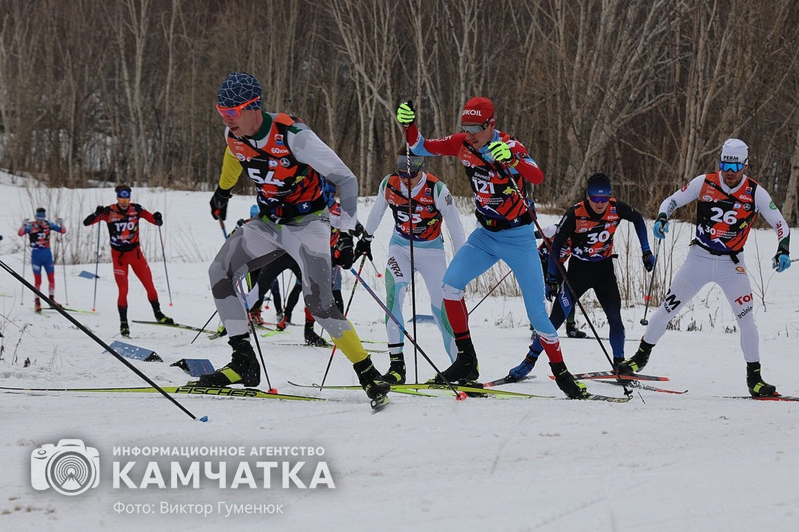 Спортсмены из 36 регионов России участвовали в Авачинском марафоне. Фоторепортаж. фото: Виктор Гуменюк. Фотография 54