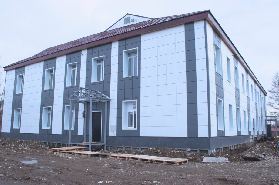 Ускорят темп строительства социального центра в селе Сосновка на Камчатке. фото: kamgov.ru