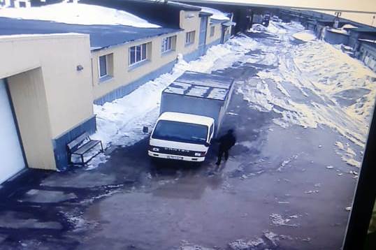 Грузовик со склада «Кампиво» угнали в Петропавловске. Фото: соцсети