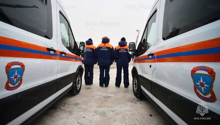  Камчатских спасателей перевели в повышенную готовность из-за циклона. Фото: ГУ МЧС России по Камчатскому краю/архив 