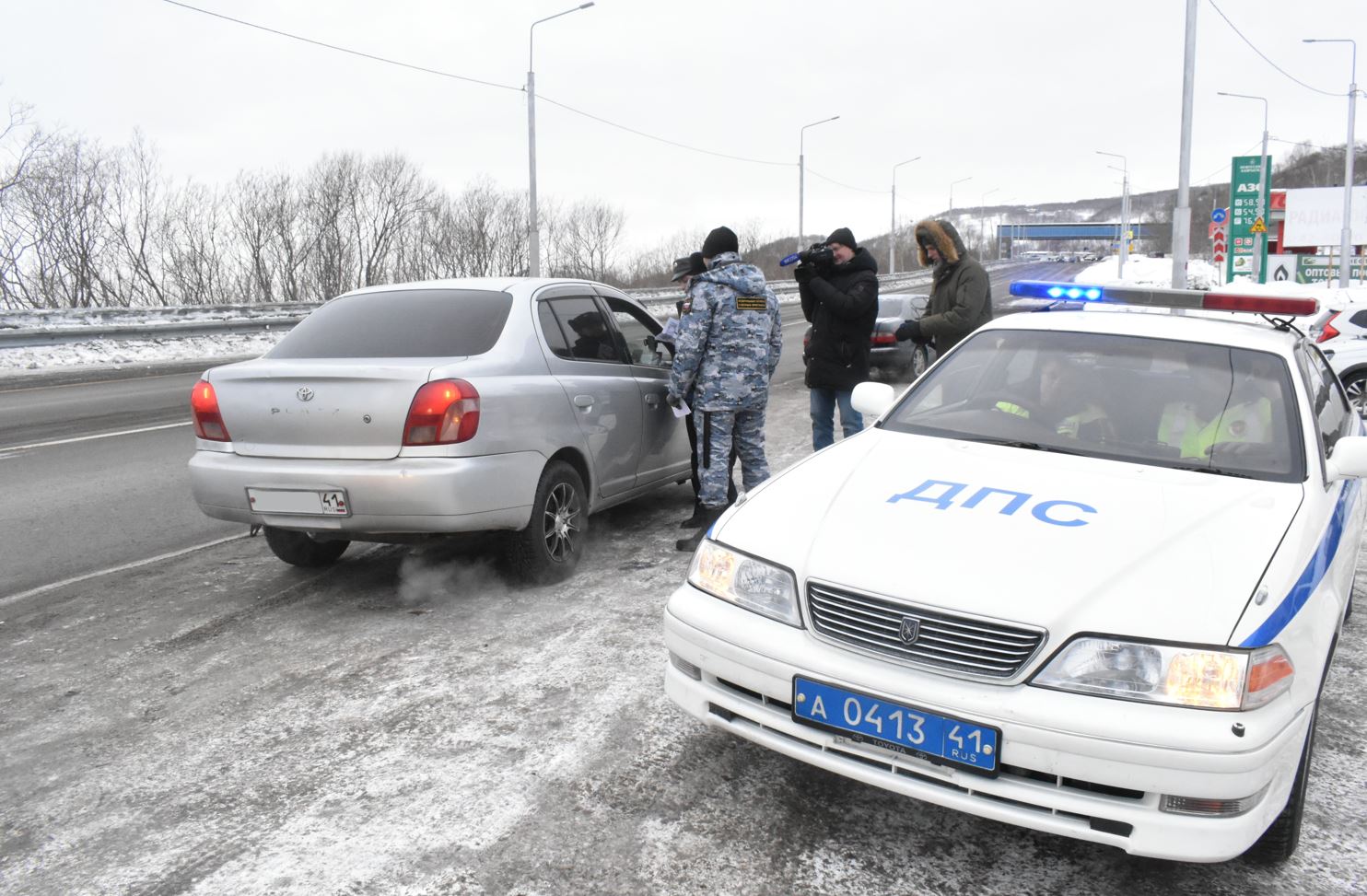 Охота» камчатских приставов за автомобилями должников увенчалась арестом  сразу трех машин – ИА Камчатка