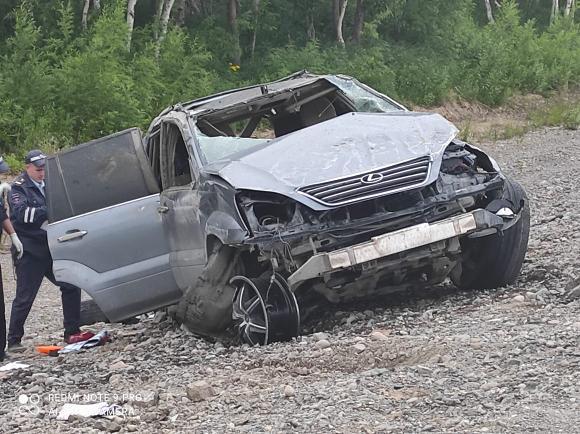 Lexus GX-470 перевернулся на мильковской дороге, водитель погиб . Фото: "Право на руль" 