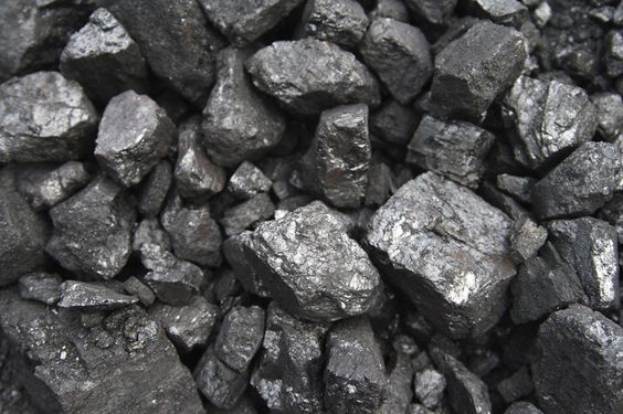 Почти 100 тысяч тонн угля и дизтоплива завезли в северные районы Камчатки. Фото: kamgov.ru