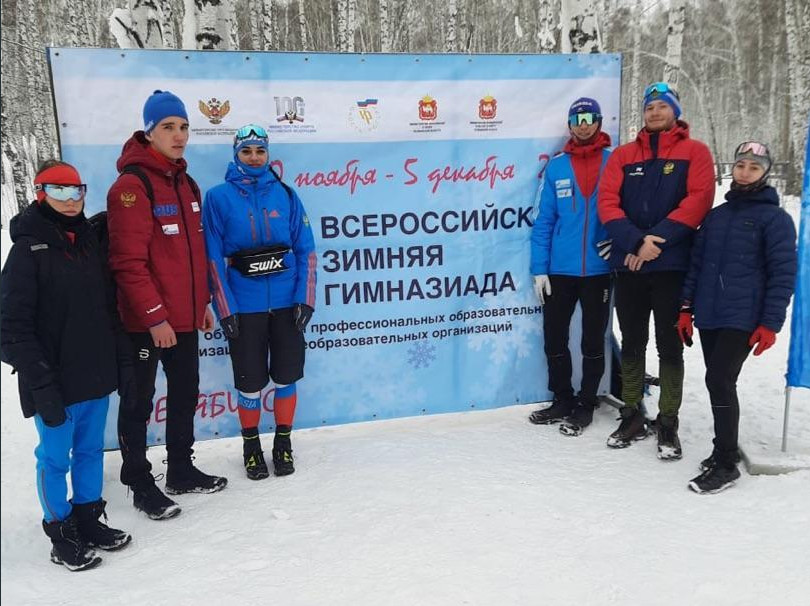 Представители камчатской школы лыжного спорта открыли сезон с победного пьедестала. Фото: t.me/NikaStepp01 / t.me/minsportkam41. Фотография 4
