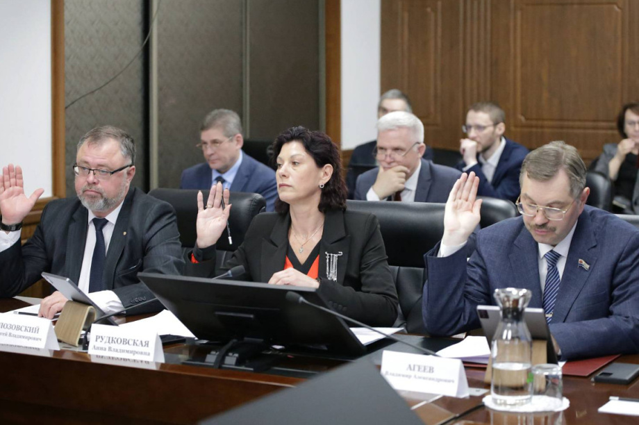 На Камчатке обновили правила выбора глав муниципалитетов. Фото: Заксобрание Камчатского края. Фотография 2