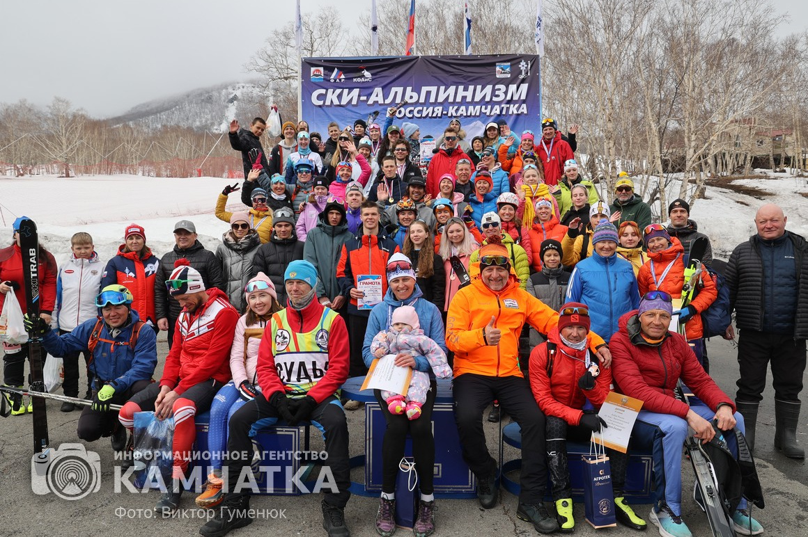 Соревнования по ски-альпинизму на Камчатке. Фоторепортаж. фото: Виктор Гуменюк. Фотография 31
