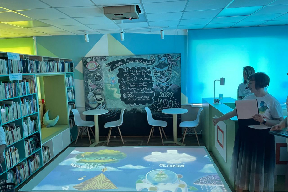 Солодов отправляет артистов на Север. Фото: Павел Крюков. Фотография 8