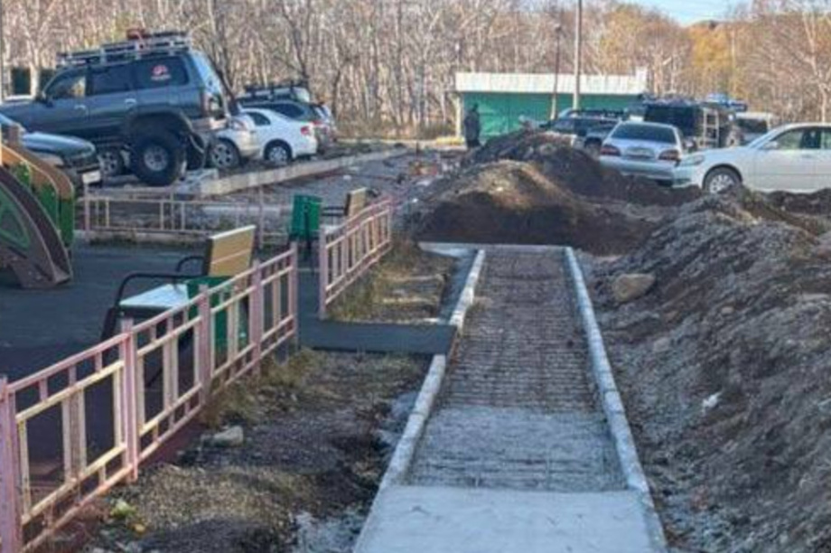 Проект «Благоустройство дальневосточных дворов» пополняется новыми локациями на Камчатке. Фото: Администрация ПКГО. Фотография 3
