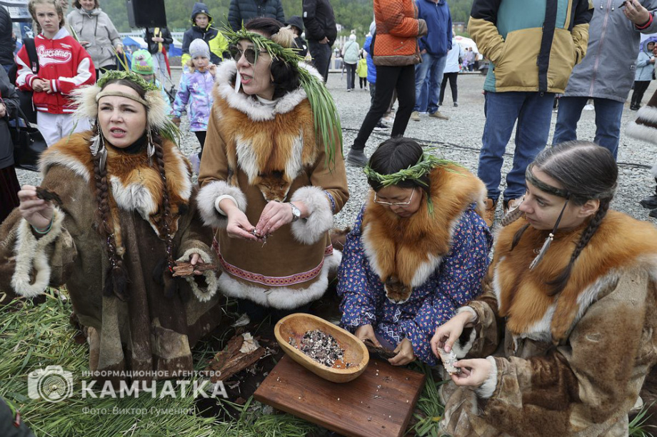 Национальный обрядовый праздник КМНС Камчатки провели по корякским и ительменским традициям. Фото: ИА «Камчатка»\Виктор Гуменюк. Фотография 13
