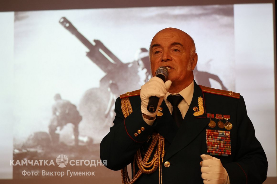 Юбилейный творческий вечер писателя Геннадия Струначева-Отрока. Фоторепортаж . Фото: Виктор Гуменюк. Фотография 22