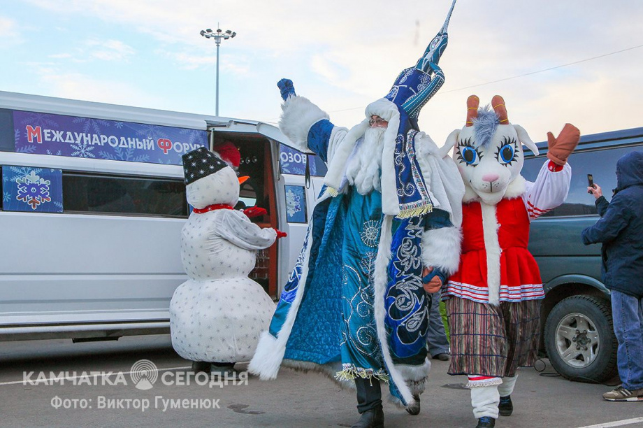 Камчатские Деды Морозы. Фотоподборка. Фото: ИА "Камчатка"/ В. Гуменюк. Фотография 1