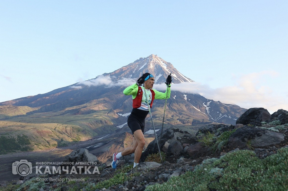 День вулкана на Камчатке собрал почти 2000 восходителей. фото: Виктор Гуменюк. Фотография 17