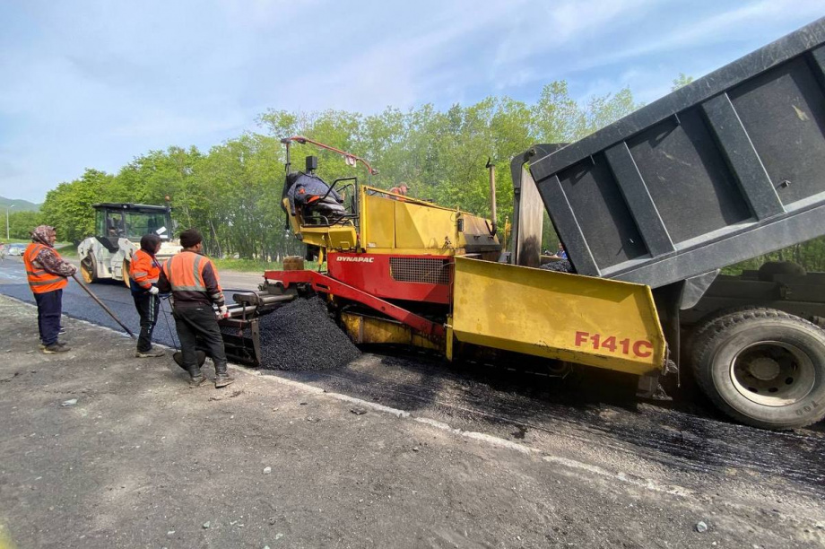 Асфальтирование дороги к ТЭЦ-2 начали в Петропавловске-Камчатском. Фото: kamgov.ru. Фотография 7