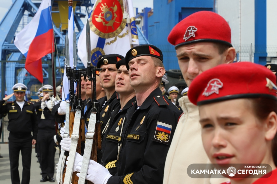 Военная служба по контракту — твой выбор!. Фото: Виктор Гуменюк. Фотография 9