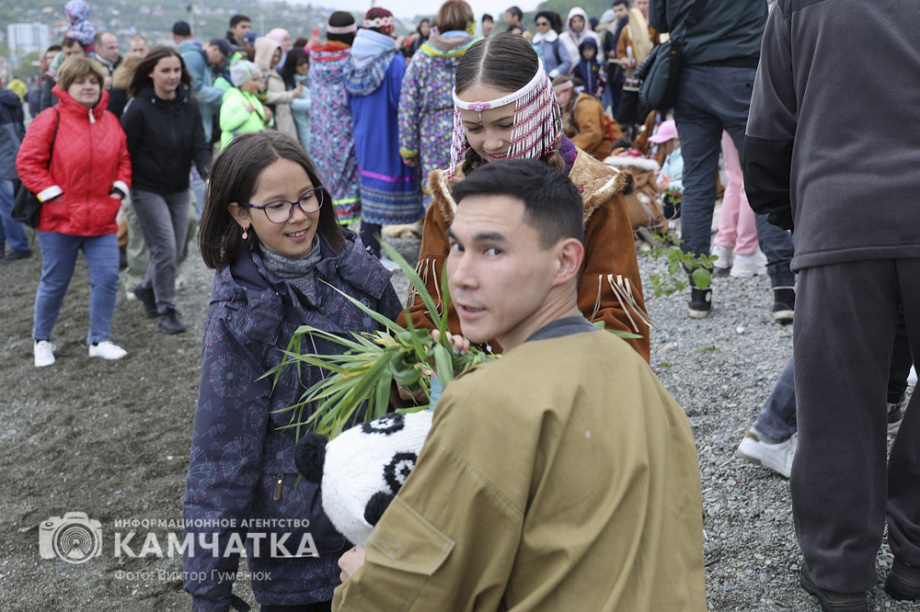 Национальный обрядовый праздник КМНС Камчатки провели по корякским и ительменским традициям. Фото: ИА «Камчатка»\Виктор Гуменюк. Фотография 6