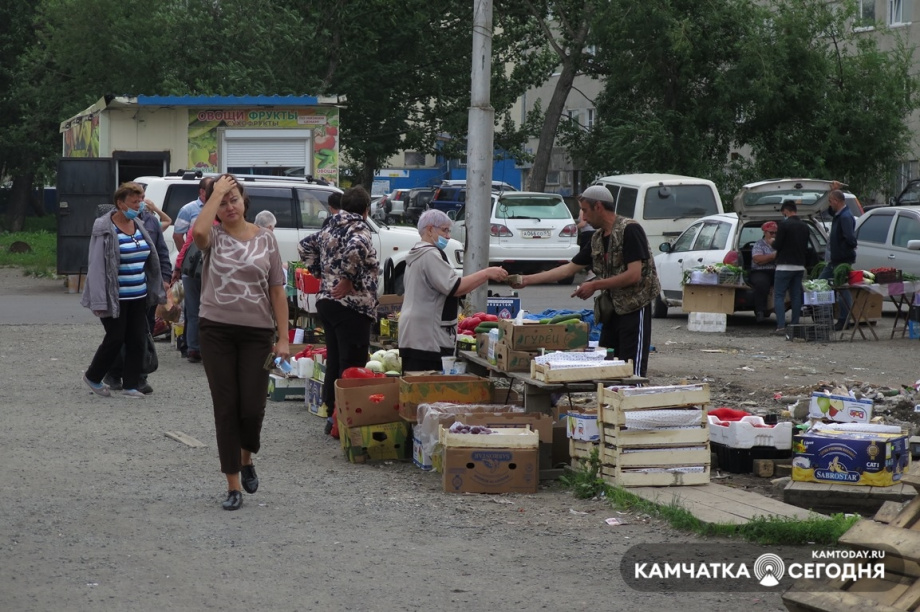 В администрации Петропавловска рассказали о сносе рынка на 10-м. Фото: Виктор Гуменюк / информационное агентство "Камчатка". Фотография 13