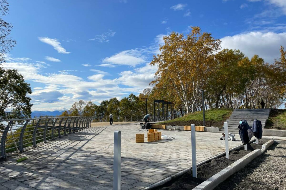 Смотровая на Петровской сопке стала новым центром притяжения в Петропавловске-Камчатском. kamgov.ru