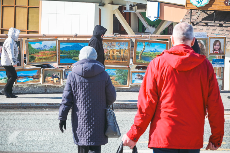 Путь художника: от школьных стенгазет до камчатских пейзажей. Фото: «Камчатка Сегодня» \ Игорь Сафончик. Фотография 13