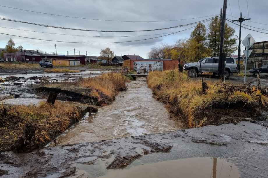 Последствия паводка в селе Тиличики на севере Камчатки не критичны - власти. Фото: Виталий Копейкин. Фотография 4