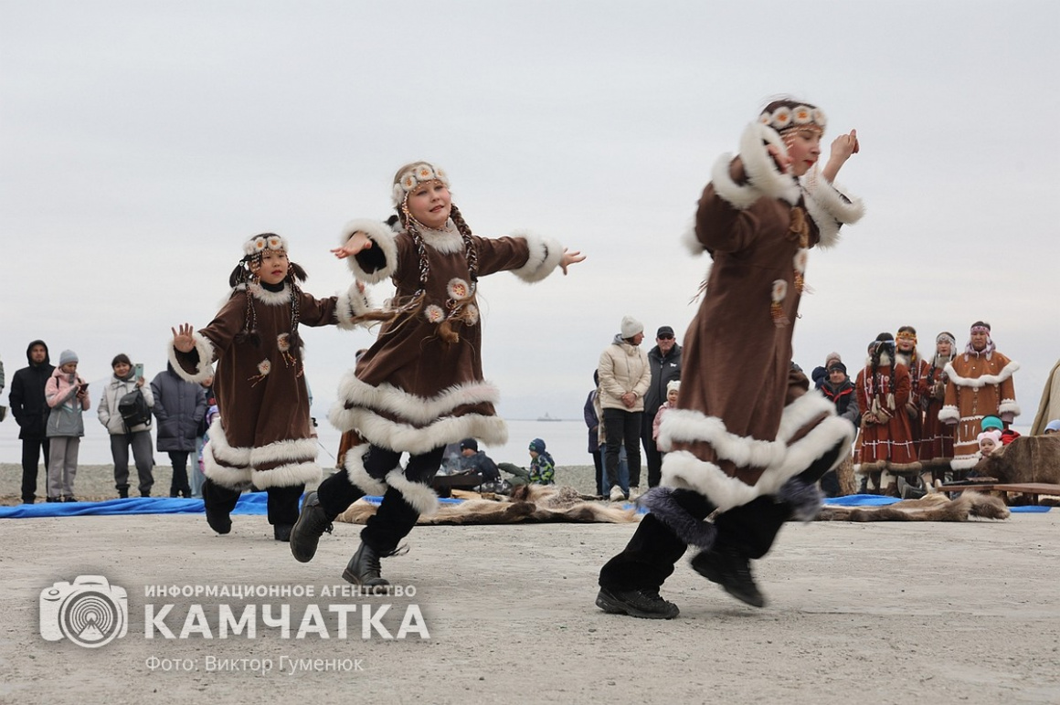 Праздник Весны и Миролюбия прошёл на Камчатке. Фото: Виктор Гуменюк. Фотография 89