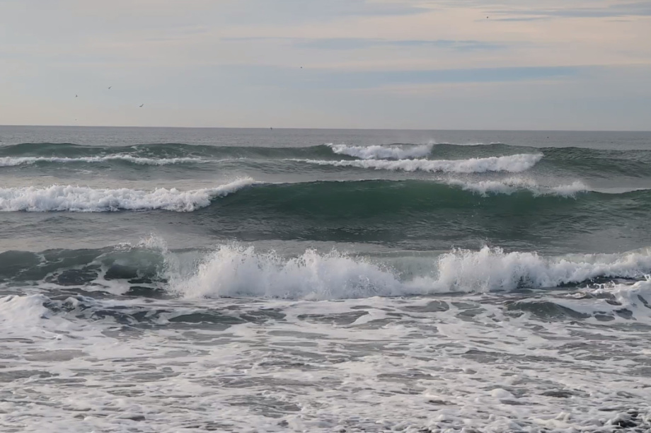 Халактырский пляж снова объединил бегунов на Тихоокеанском забеге. Фото: тг. Инвест. Камчатка. Фотография 12