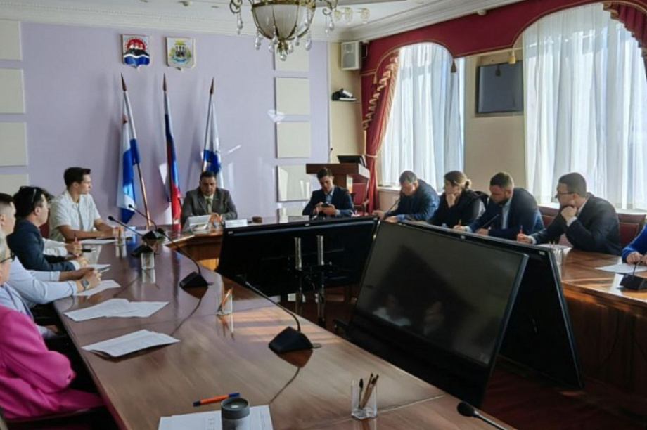 Первая сессия Молодёжного парламента 14-го созыва состоится 19 августа . Фото: Гордума ПКГО