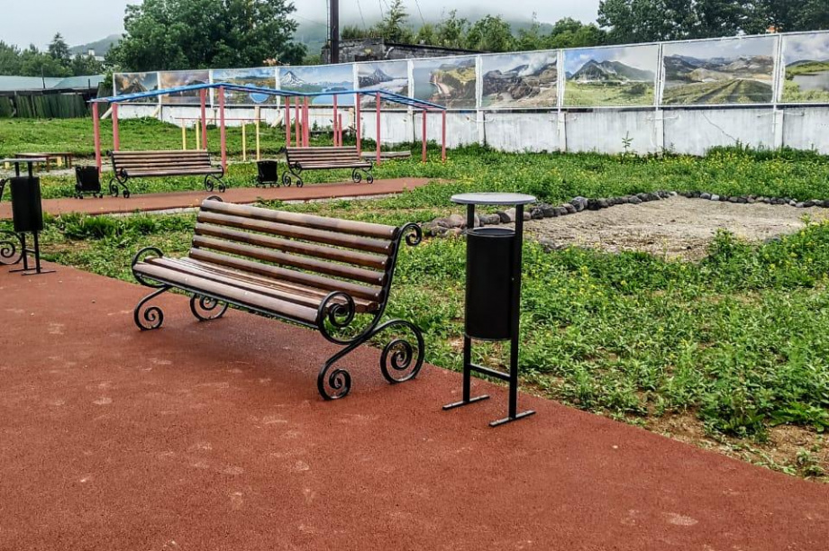 В Елизове к 15 августа планируют завершить строительство площадки для отдыха и спорта. Фото: kamgov.ru. Фотография 5