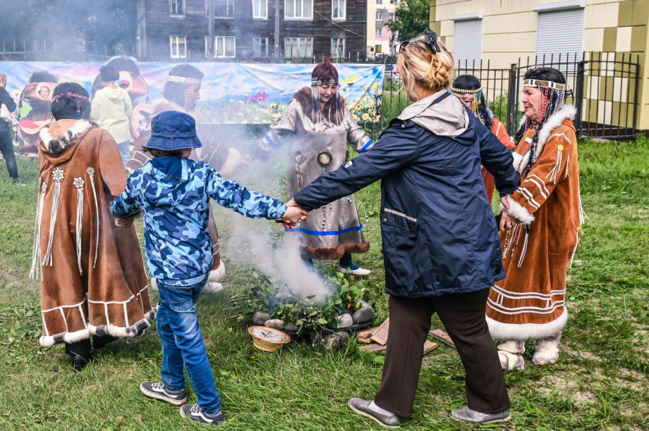 День аборигена отметили елизовчане на Камчатке. Фото пресс-служба администрация ЕМР. Фотография 3