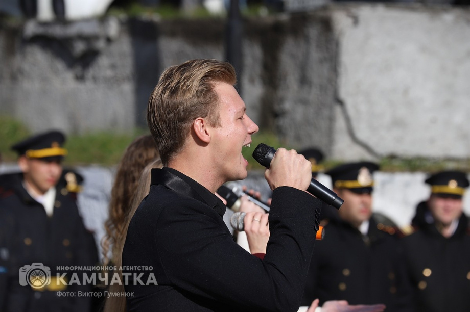В честь 284-й годовщины со дня основания города в Петропавловске-Камчатском прошли праздничные мероприятия (фоторепортаж). Фото: ИА «Камчатка» \ Виктор Гуменюк. Фотография 10