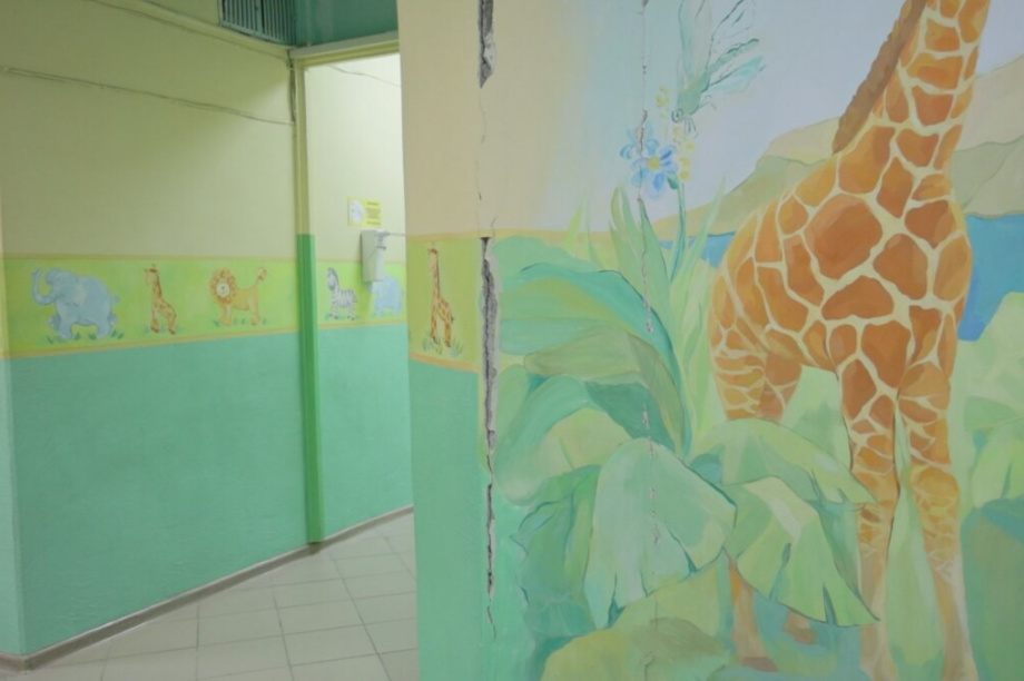 Камчатские эксперты: все повреждения в детском саду №43 носят косметический характер. Фото: kamgov.ru. Фотография 2