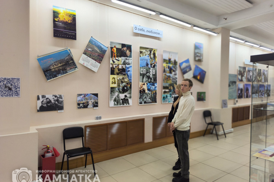 Известный камчатский фотограф Игорь Вайнштейн отметил свой 90-летний юбилей открытием выставки. Фото: ИА «Камчатка» \ Игорь Сафончик. Фотография 23
