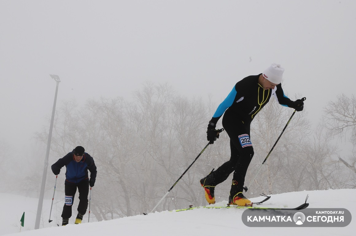 Ски-альпинизм: вертикальная гонка. Фото: Виктор Гуменюк. Фотография 4