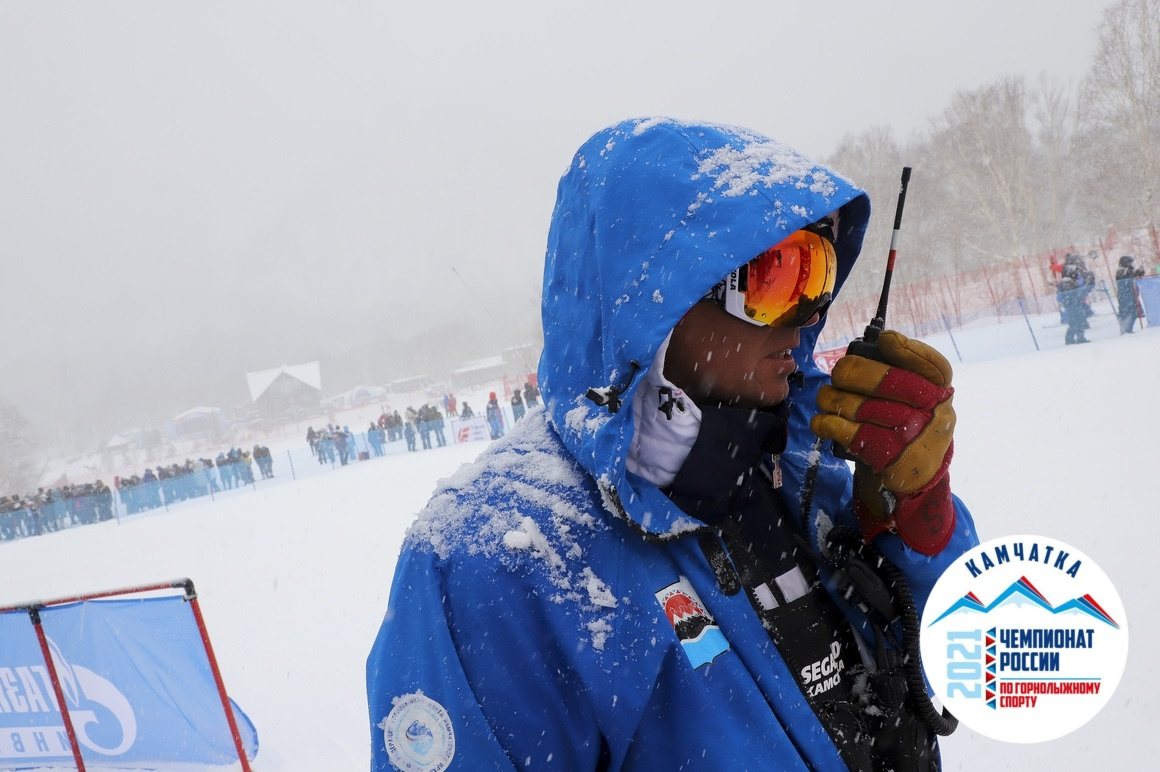 Финальный день соревнований горнолыжников на «Морозной». Фото: Виктор Гуменюк. Фотография 33