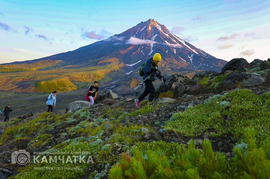 День вулкана на Камчатке собрал почти 2000 восходителей. фото: Виктор Гуменюк. Фотография 9