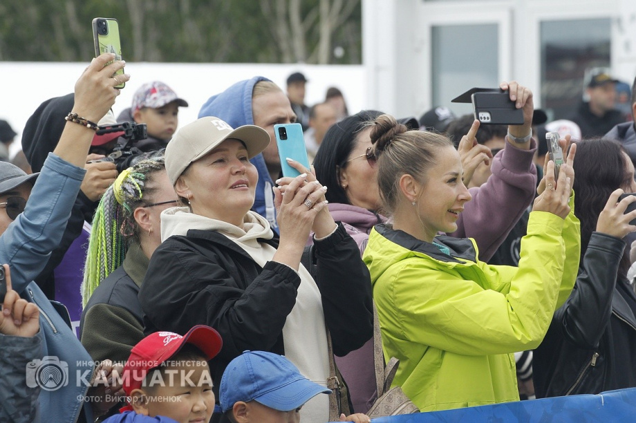 Сборная России победила на Кубке Содружества по мотокроссу на Камчатке. . Фотография 5