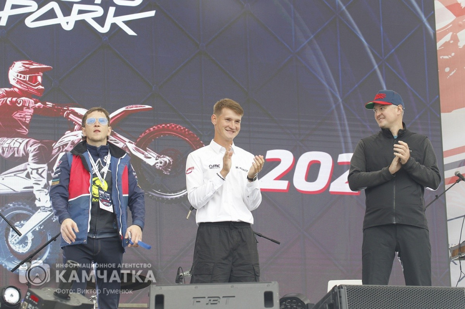Сборная России победила на Кубке Содружества по мотокроссу на Камчатке. . Фотография 3
