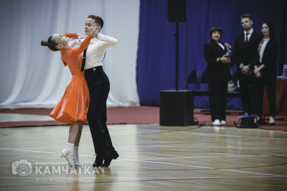 Юные танцоры Камчатки зажгли на Кубке ПКГО по танцевальному спорту (фоторепортаж). Фото: «Камчатка Сегодня» \ Игорь Сафончик. Фотография 32