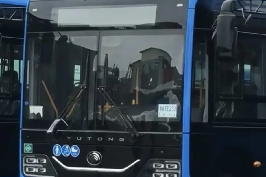 Десять новых автобусов прибыли на Камчатку и скоро выйдут на маршруты. . Фотография 2