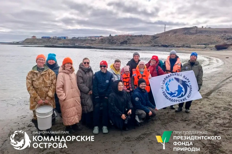 Экспедиция направилась на необитаемый остров Медный спасать краснокнижных песцов . Фото: Национальный парк "Командорские острова". Фотография 1