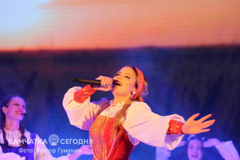 Финал конкурса «Этнокрасавица-2022» на Камчатке. Фоторепортаж. Фото: Виктор Гуменюк. Фотография 73