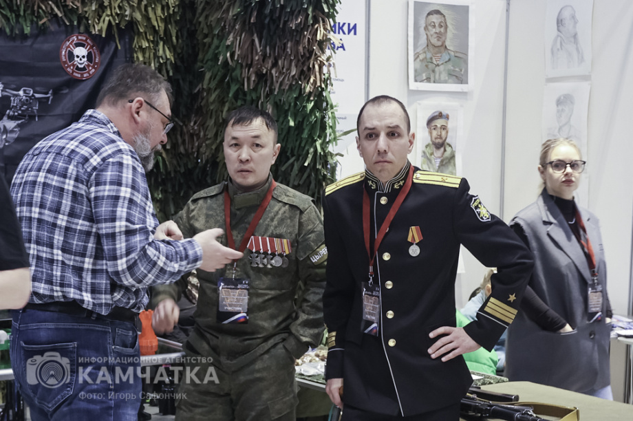 Камчатка объединилась ради Победы! (фоторепортаж). Фото: «Камчатка Сегодня» \ Игорь Сафончик. Фотография 17