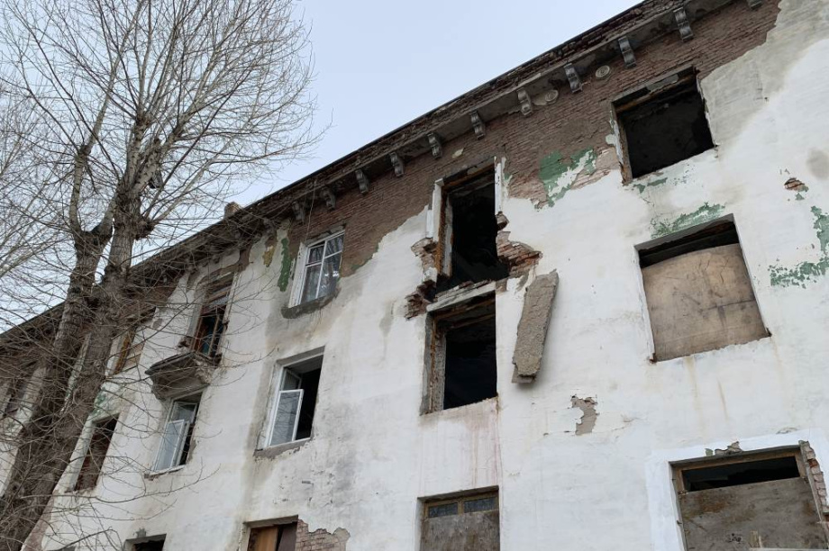 Больше двадцати домов пойдут под снос в в камчатском поселке. 