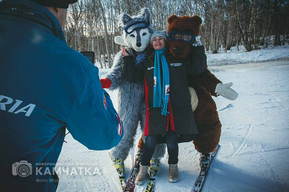 Горнолыжники устроили карнавальный заезд на «Морозке» в Елизово. Фото: ИА «Камчатка». Фотография 26