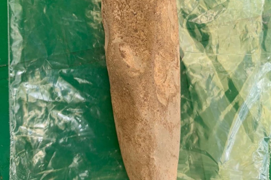 Древние ножи, скребки и наконечники стрел нашли на Камчатке. Фото: instagram.com/ohranakultnaslediya/. Фотография 4