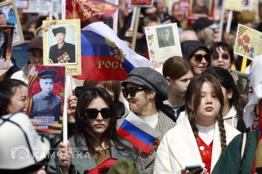 «Бессмертный полк» прошел по Петропавловску-Камчатскому. Фото: ИА "Камчатка". Фотография 36