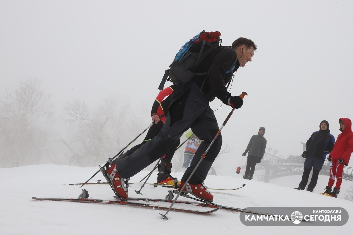 Ски-альпинизм: вертикальная гонка. Фото: Виктор Гуменюк. Фотография 75