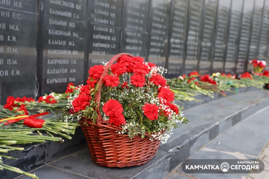 Всероссийская минута молчания. Фото: Виктор Гуменюк / информационное агентство "Камчатка". Фотография 3