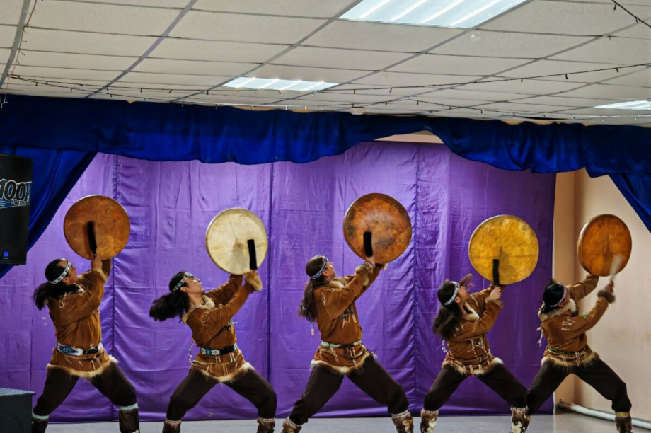 «Мэнго» гастролирует по Камчатке. . Фотография 8